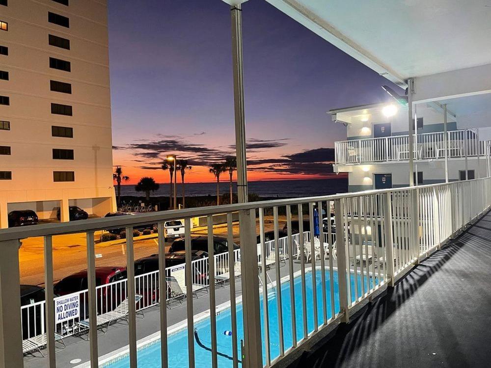 Vancouver Motel Myrtle Beach Bagian luar foto